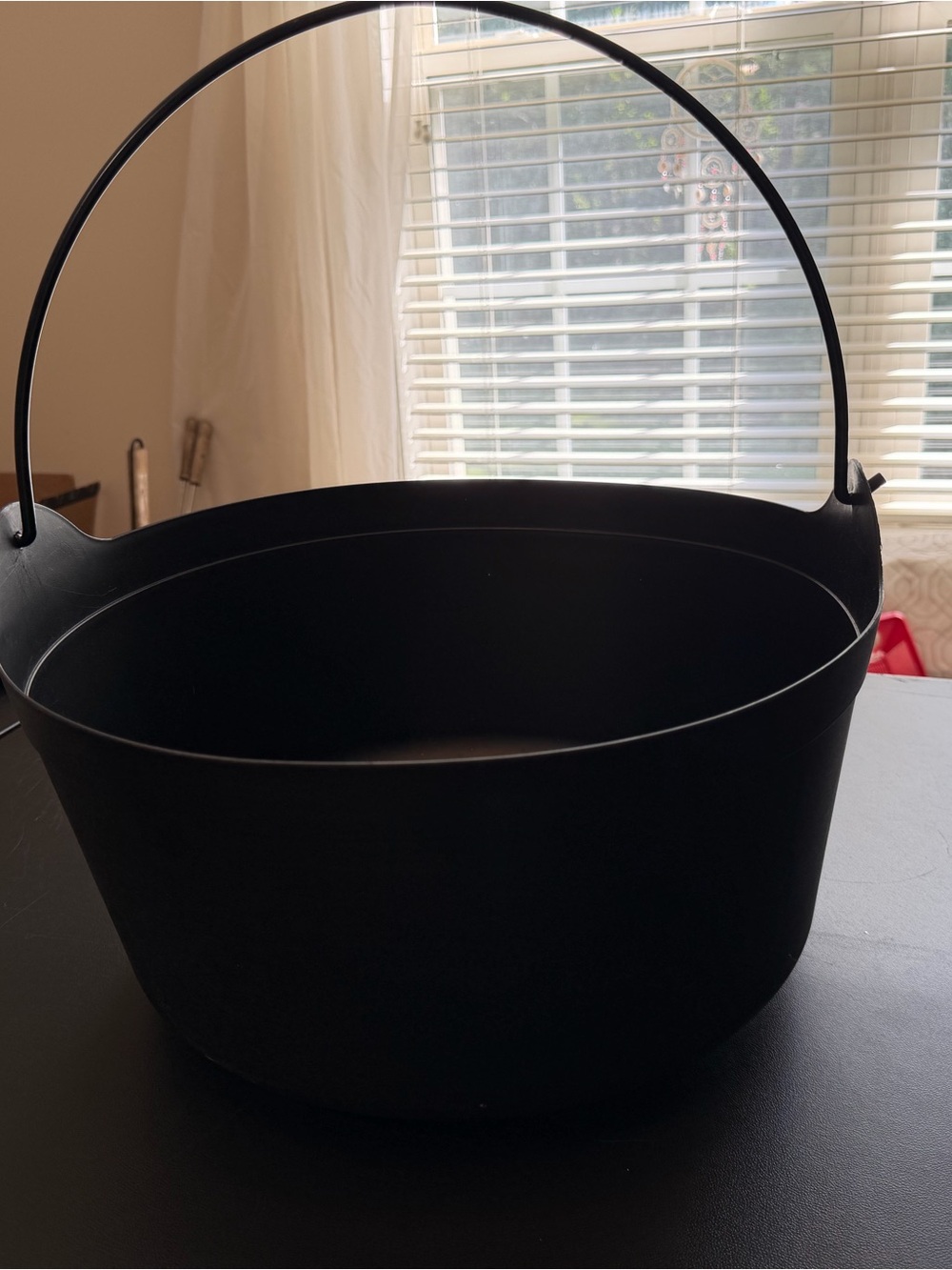 Black Decorative Hanging cauldron - Classic Halloween Accent